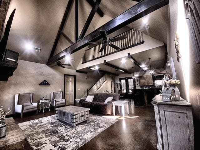 Main property image