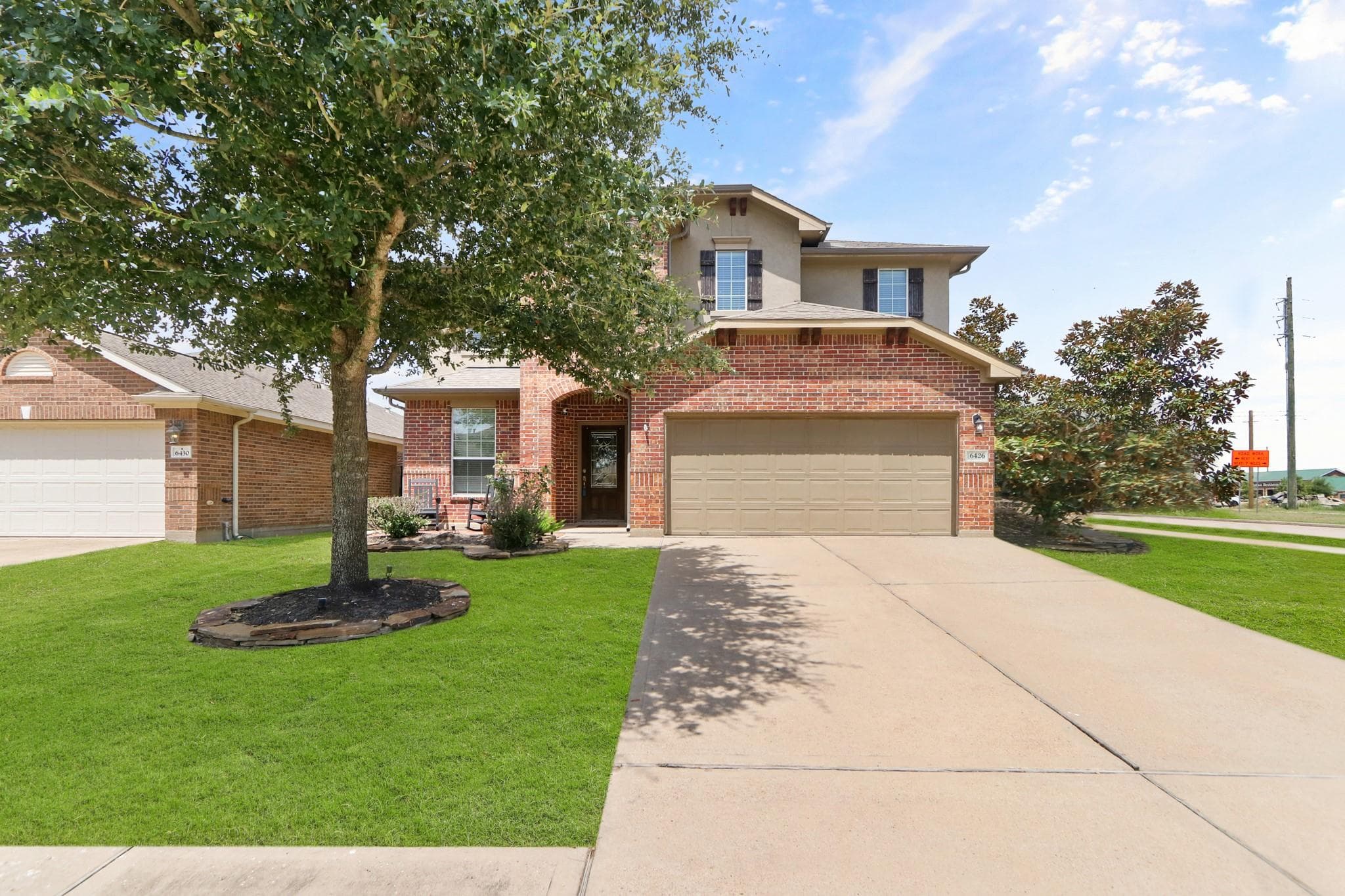 6426 Tea Tree Dr