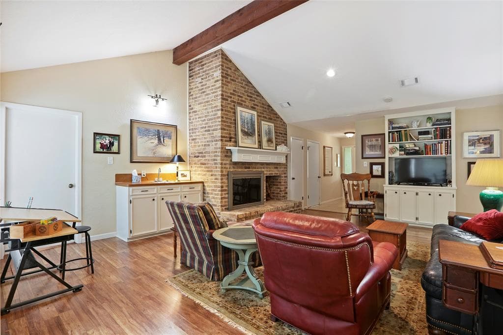 Gallery image 3