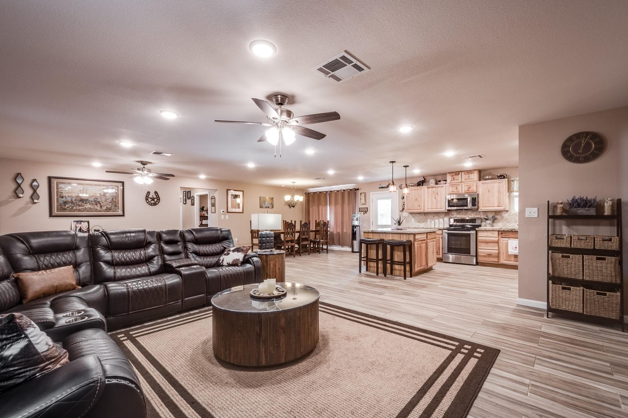 26 Center Hill Rd