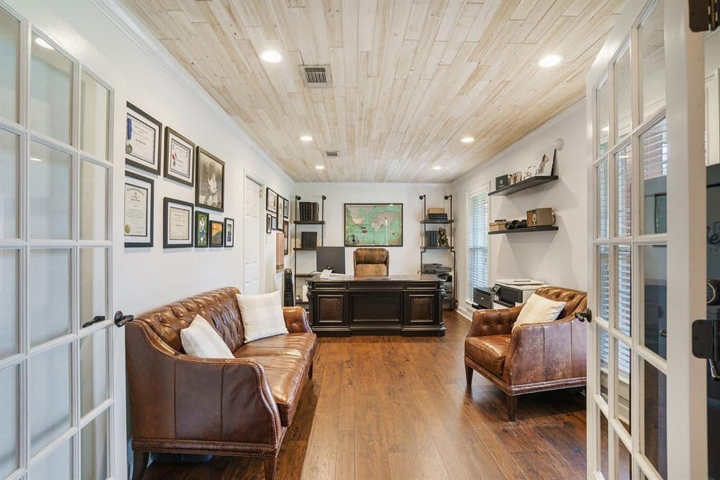 Gallery image 4