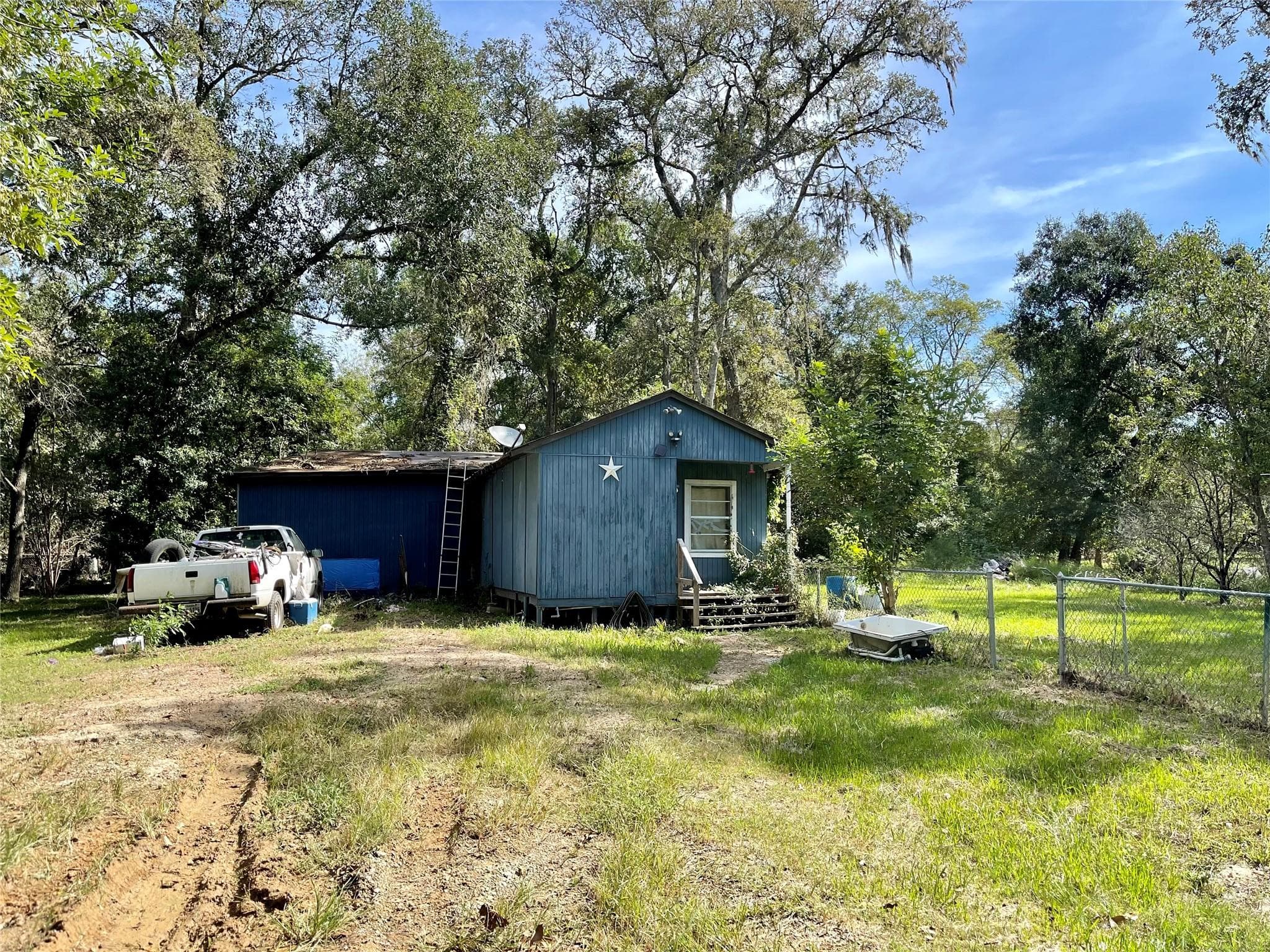 20207 Lost Forest Dr