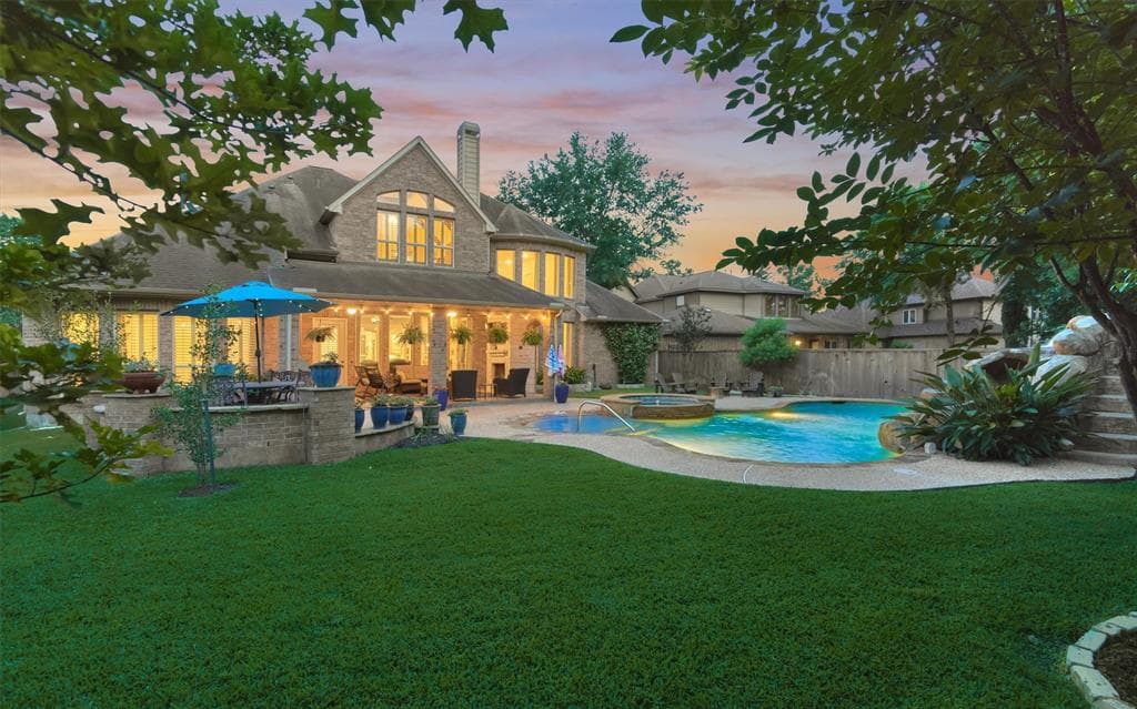 111 Del Monte Pines Dr