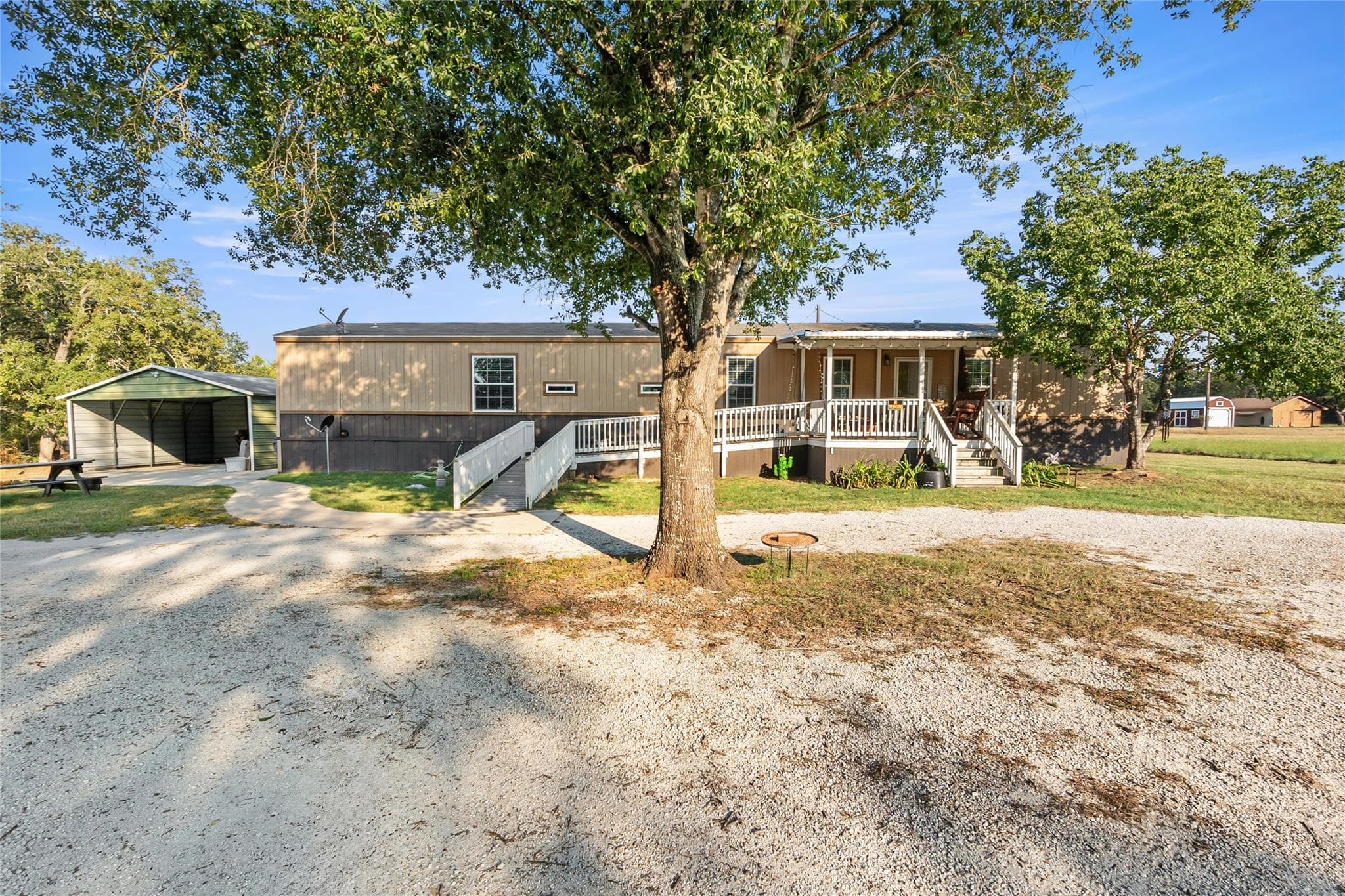 5426 Highway 90