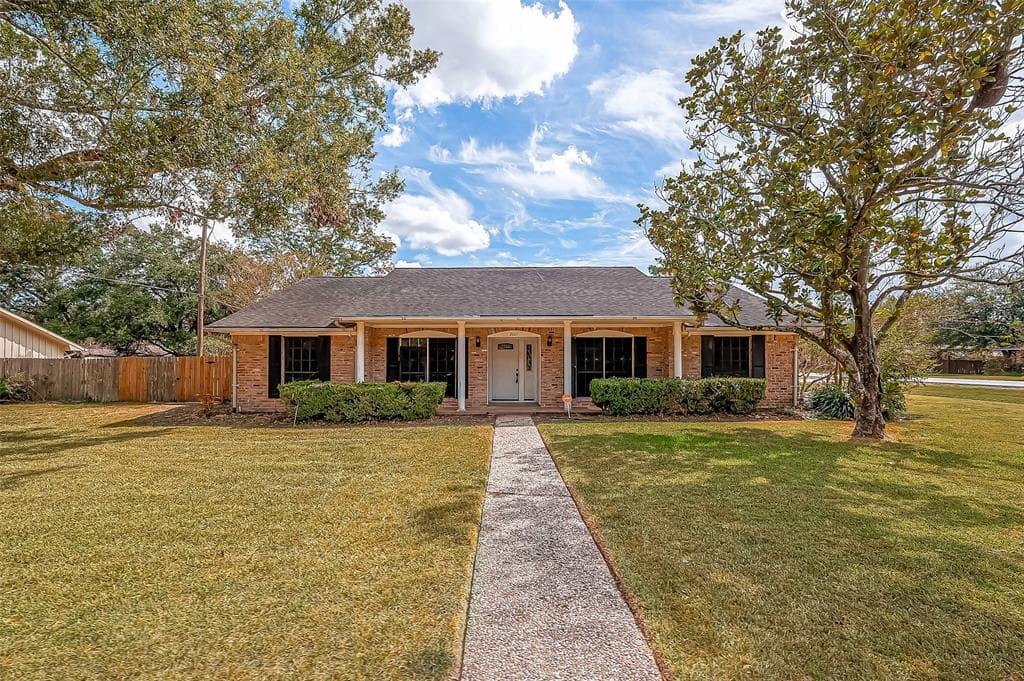 2607 Gun Powder Ln
