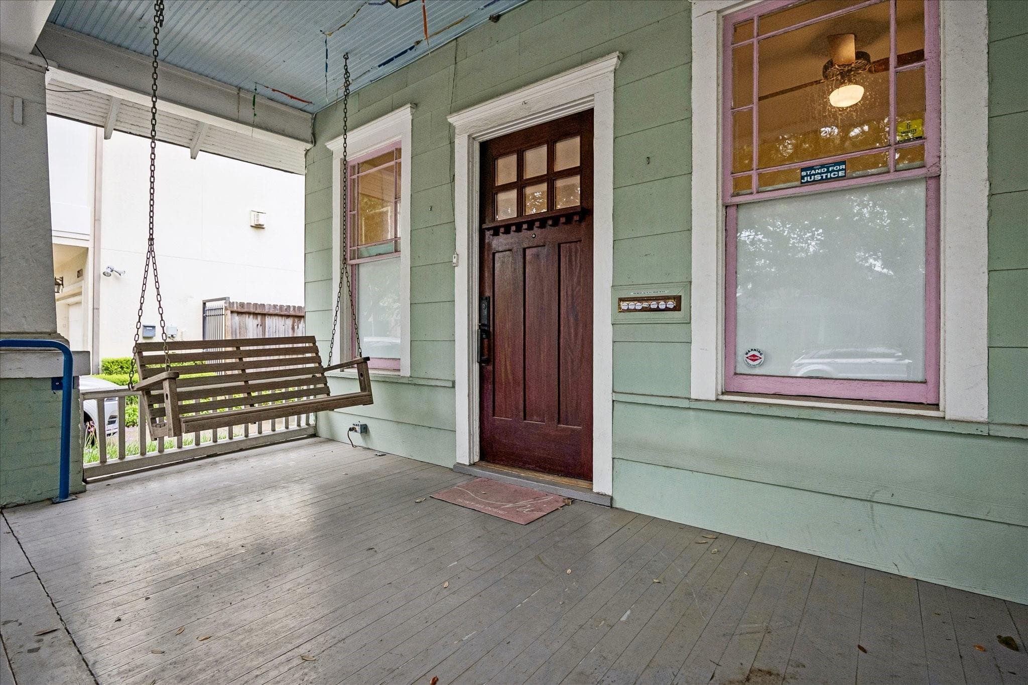 Gallery image 2