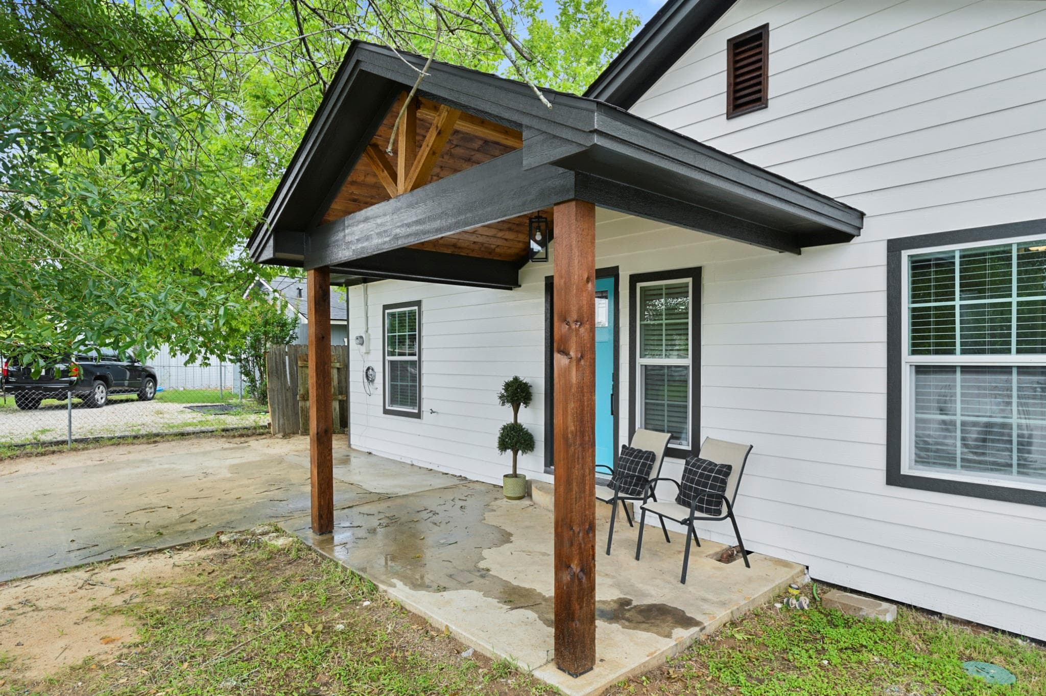 Gallery image 4