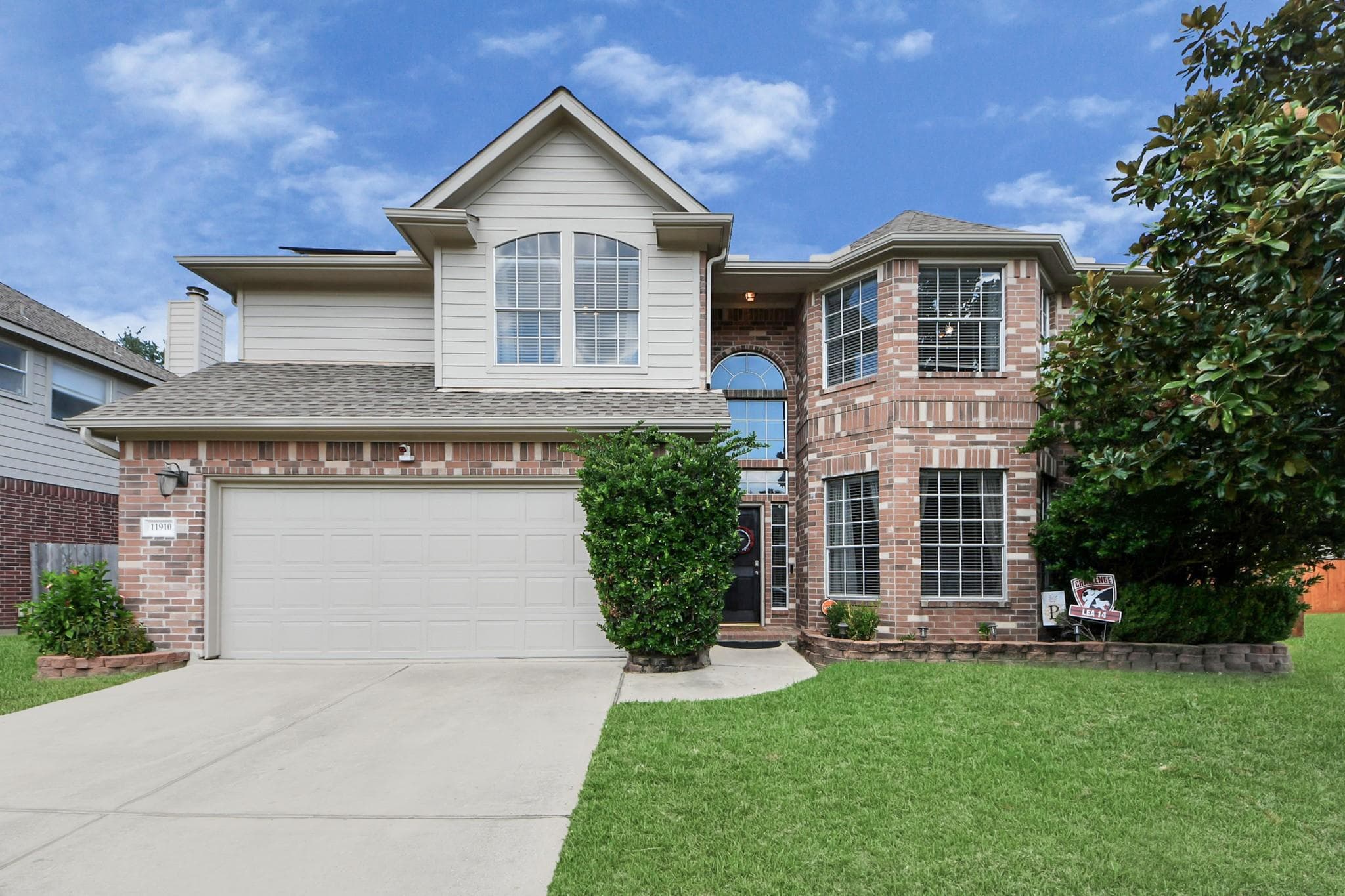 11910 N Brenton Knoll Ct