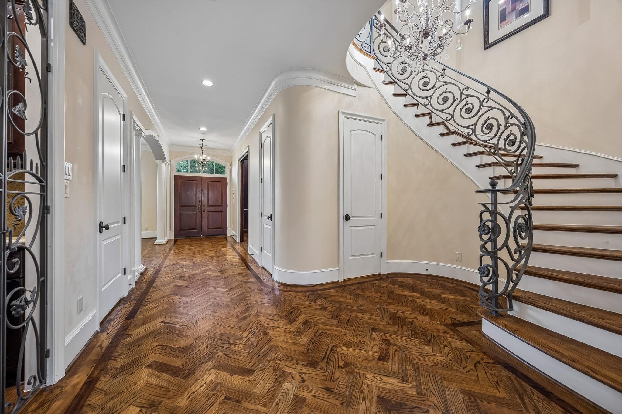Gallery image 3