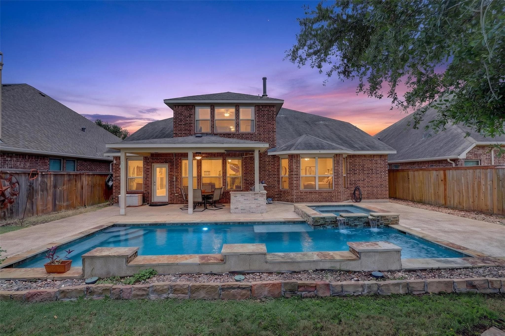 17919 Creek Bluff Ln