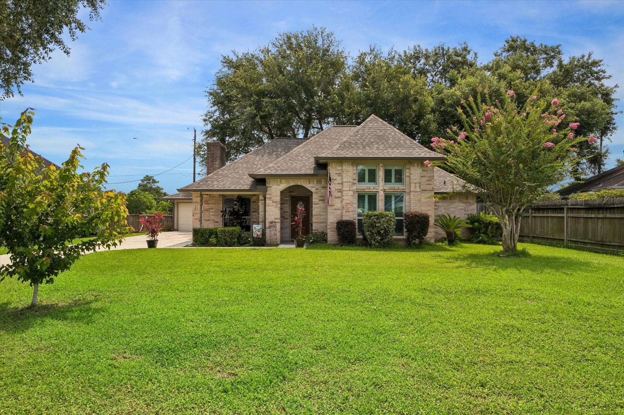 3607 Blue Wing Dr