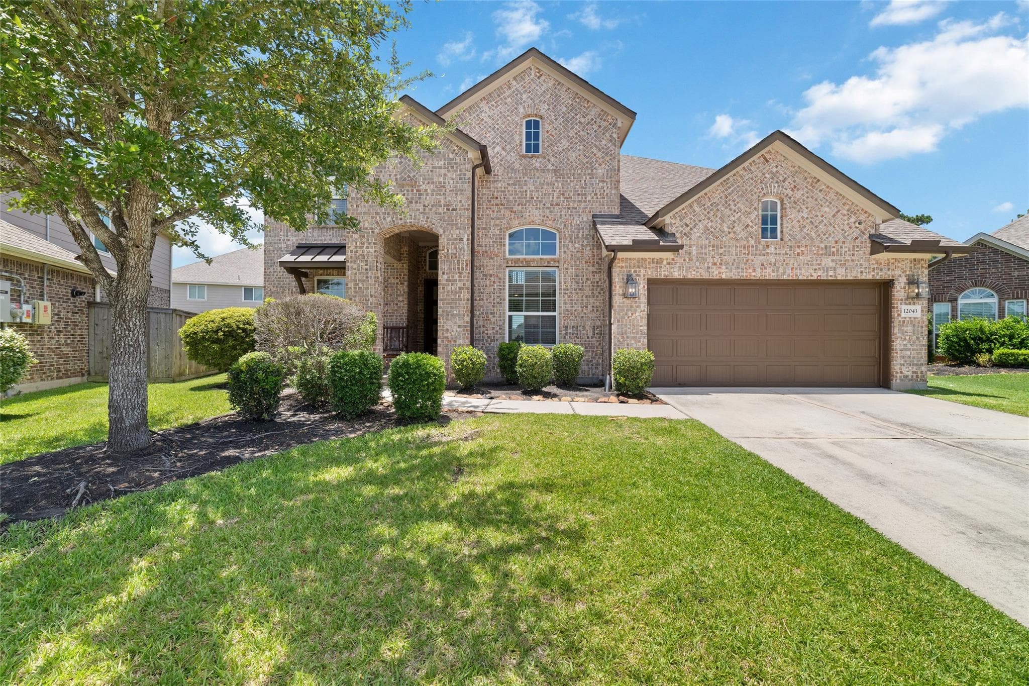 12043 Tree Top Hills Ln