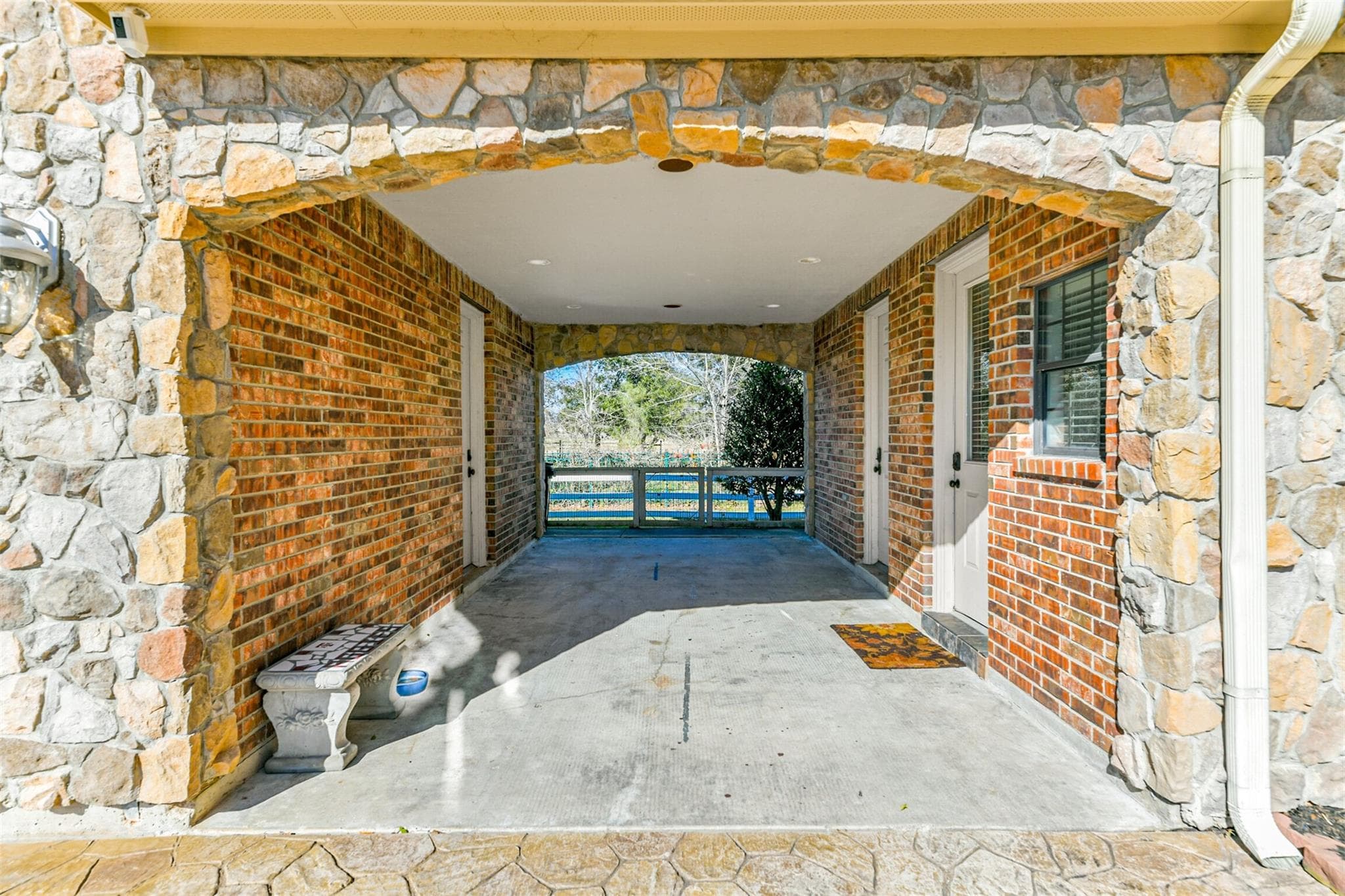 Gallery image 4