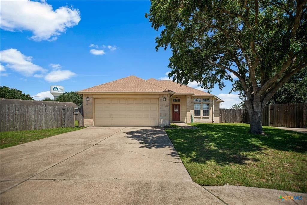 105 Belle Ct