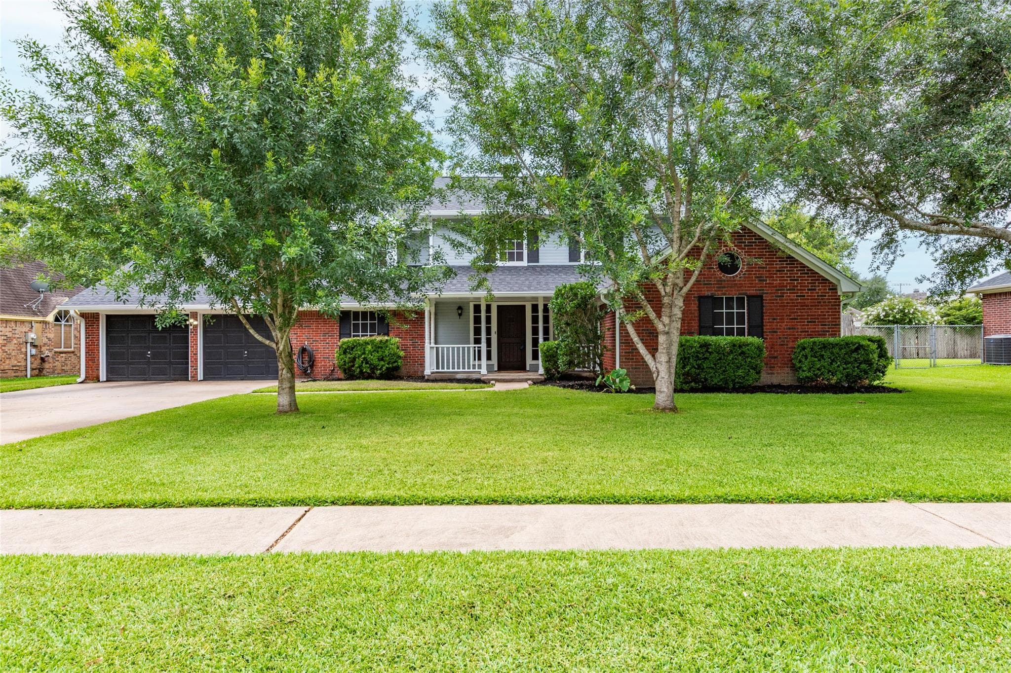 2309 Salisbury Ln