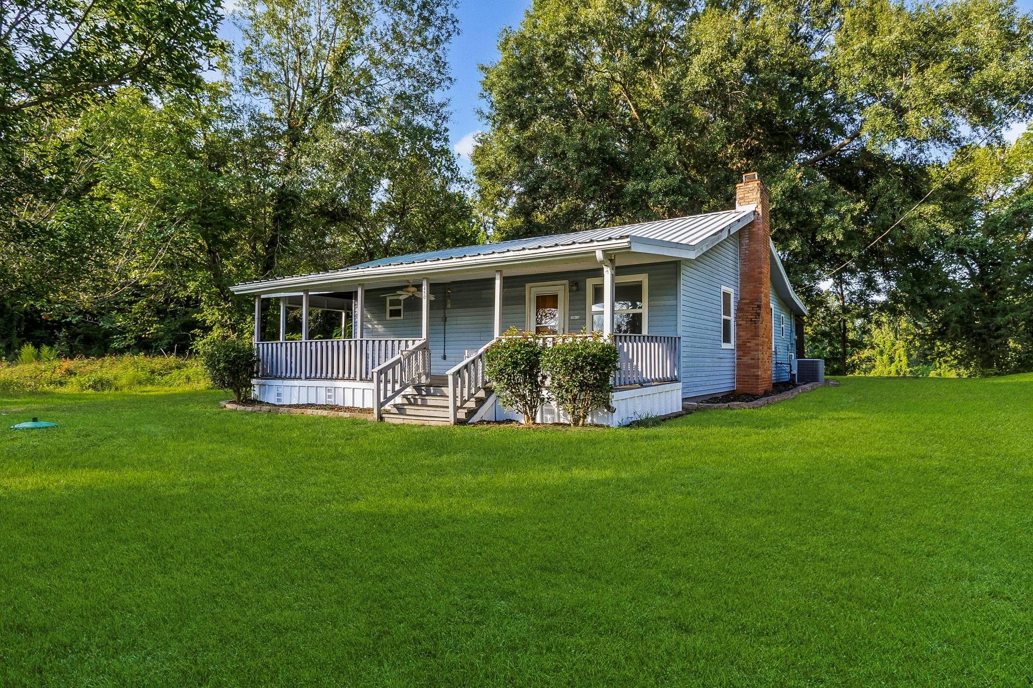 450 River Rd