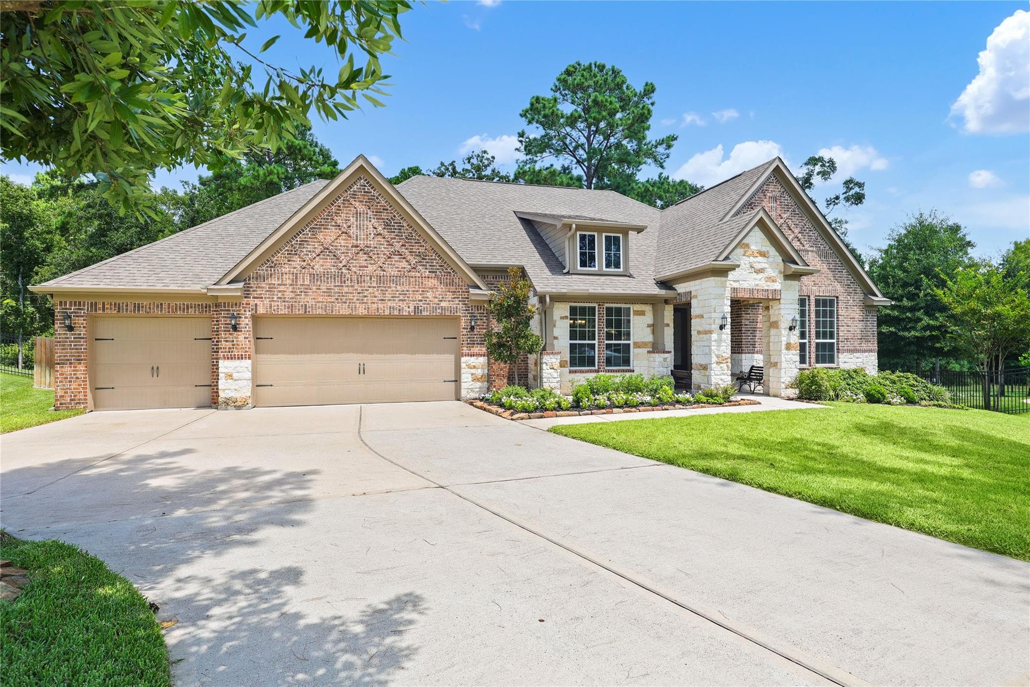 179 Magnolia Reserve Loop
