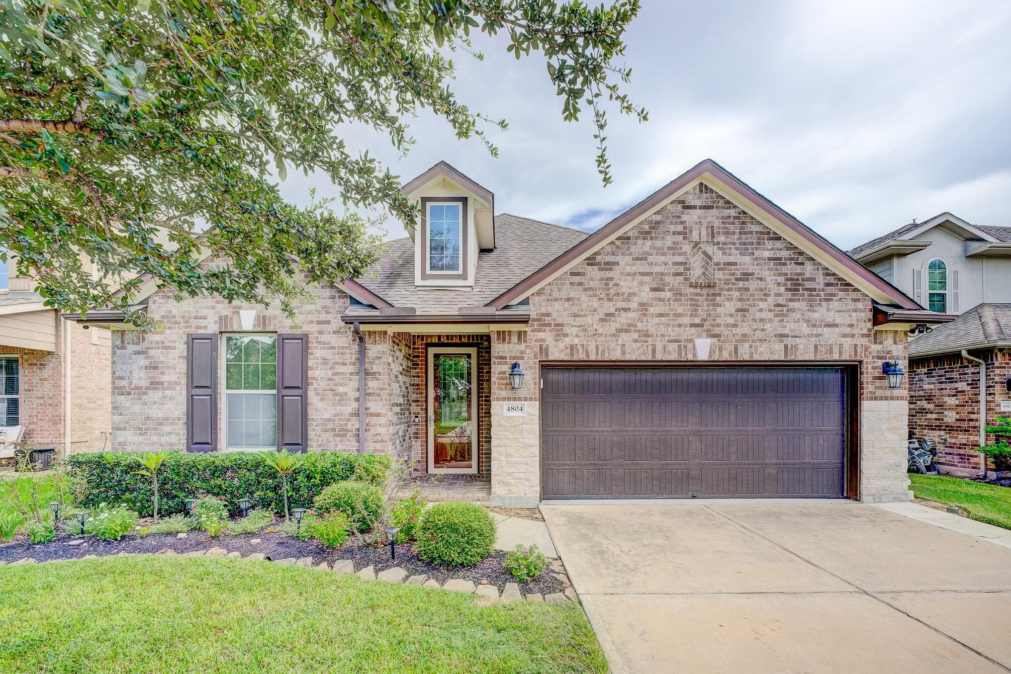 4804 Ladona Ct