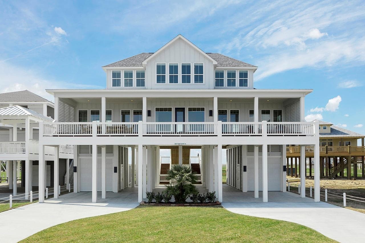 3437 Sand Castle Ln