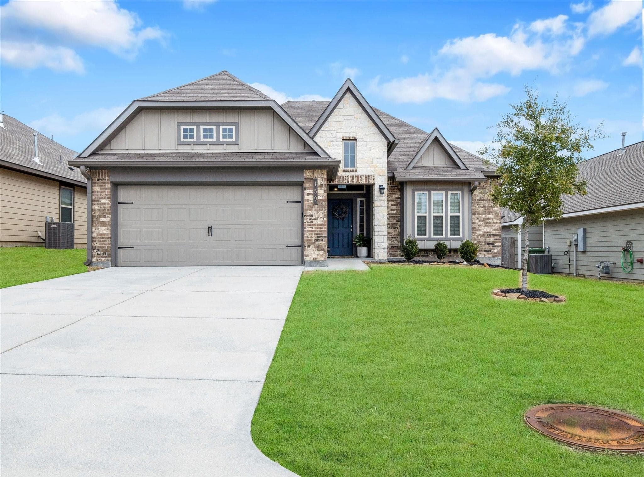 159 Emery Oak Way
