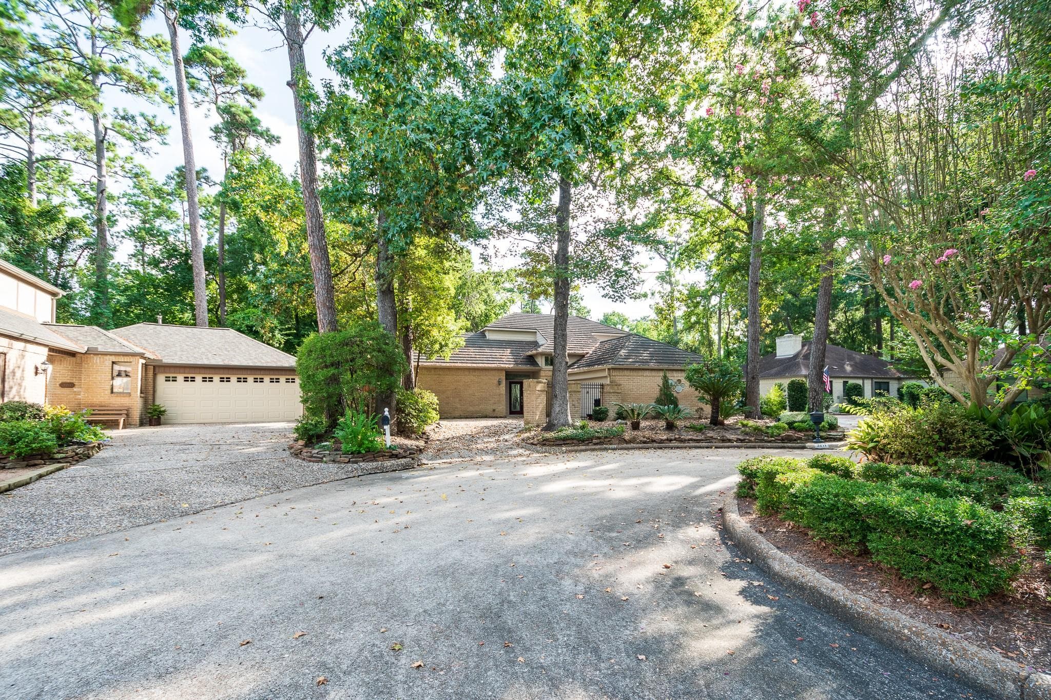 3207 Breezy Pines Ct