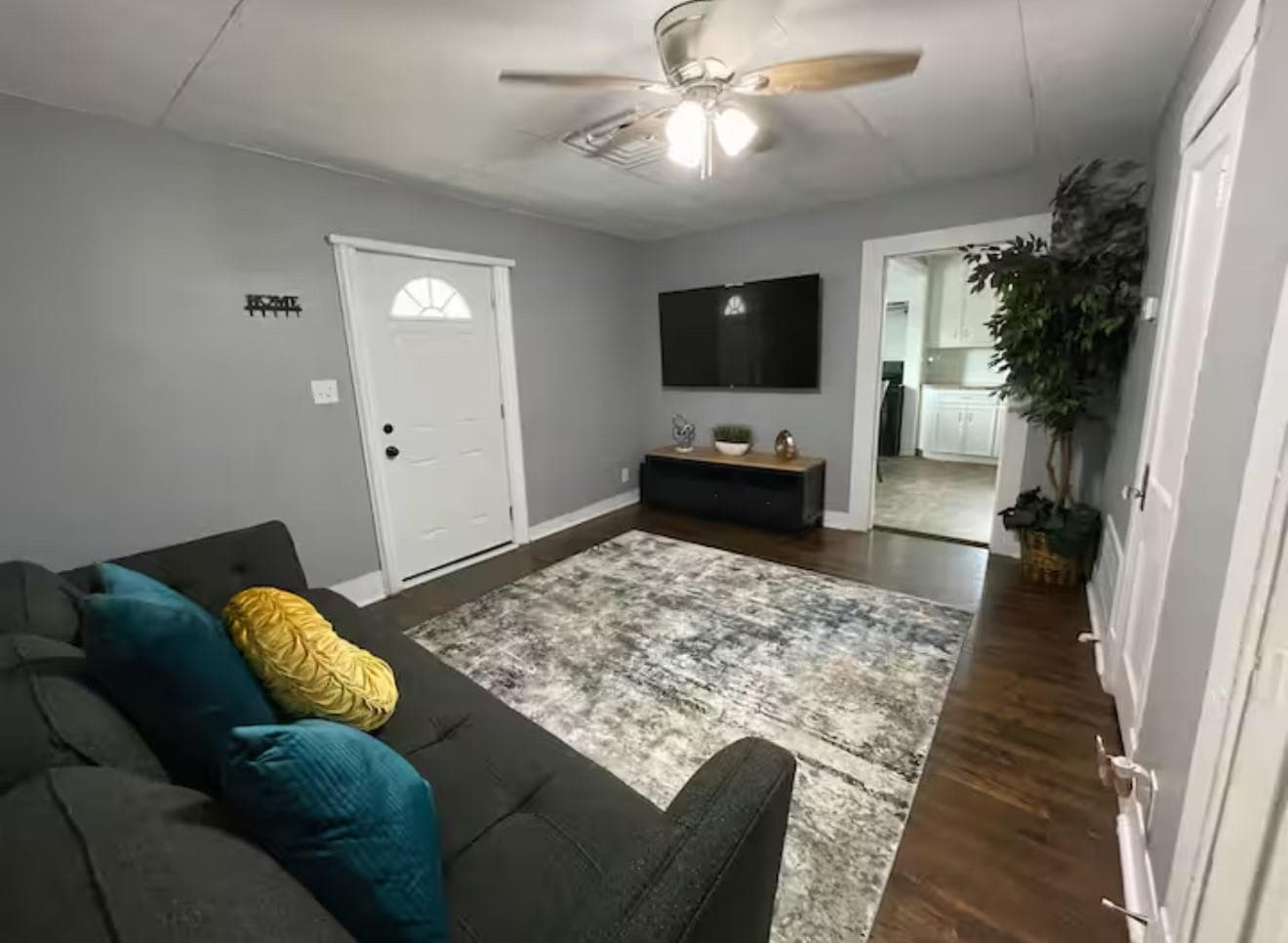 Gallery image 4
