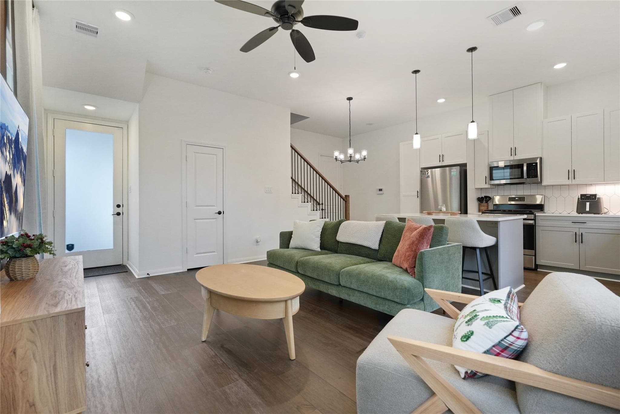 9902 Clark Rd Unit F