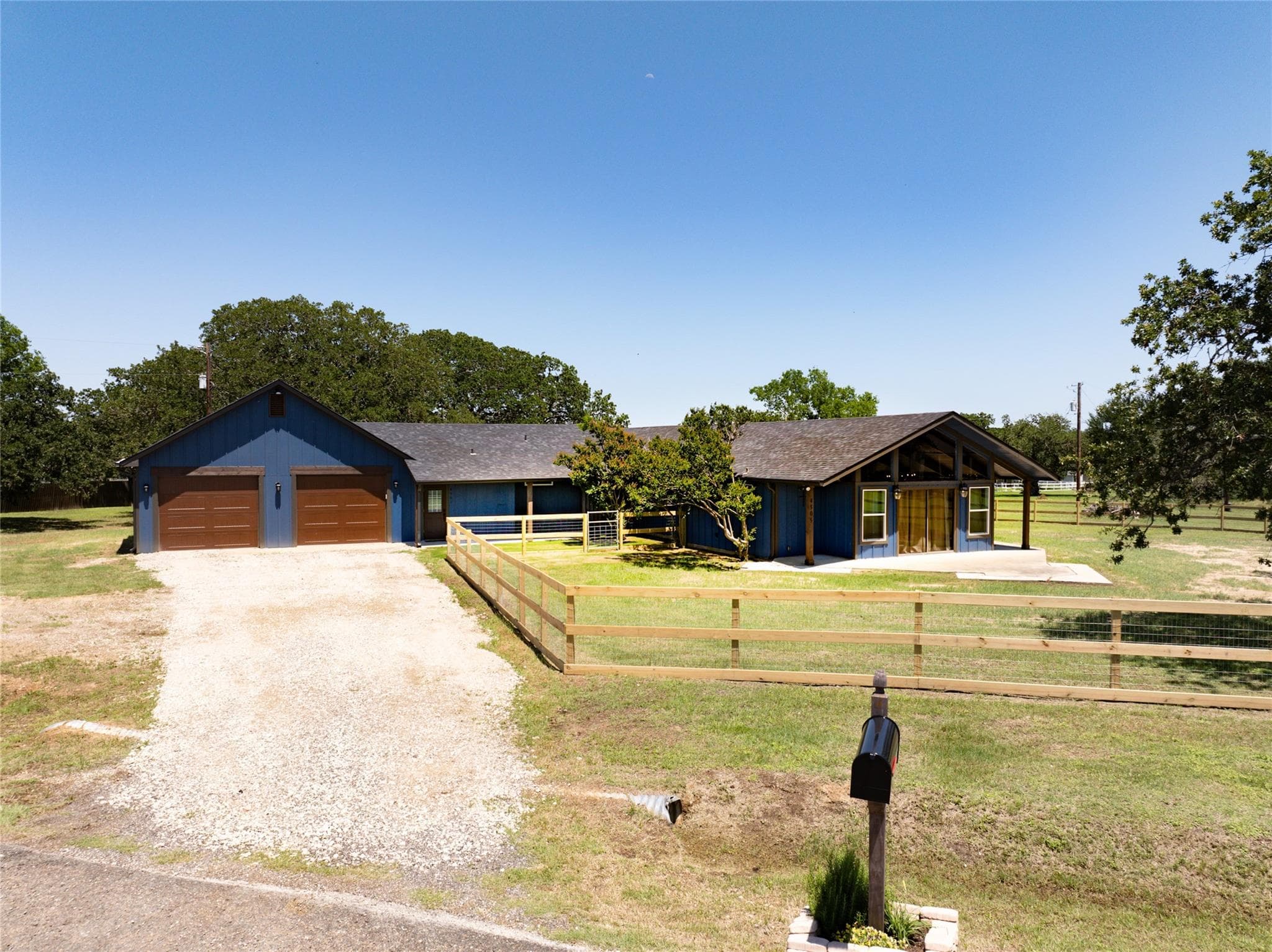 4505 Conquistador Cir