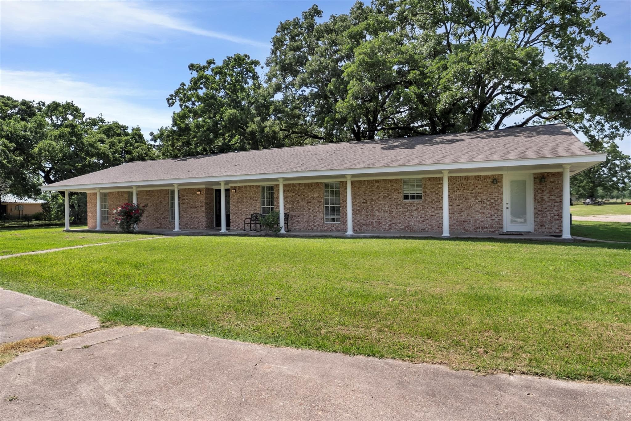 38 Fm 1696 Rd W