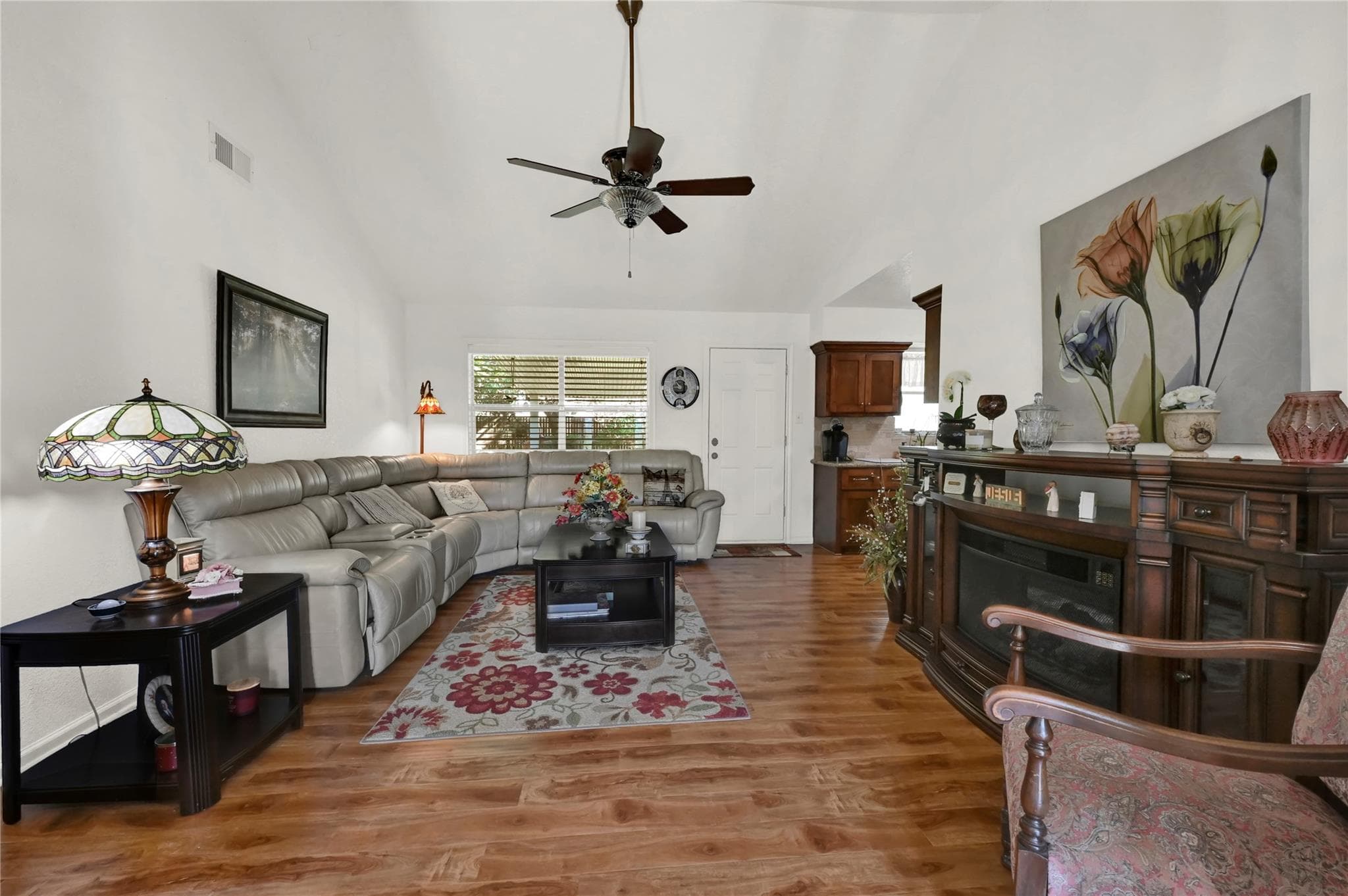 Gallery image 2