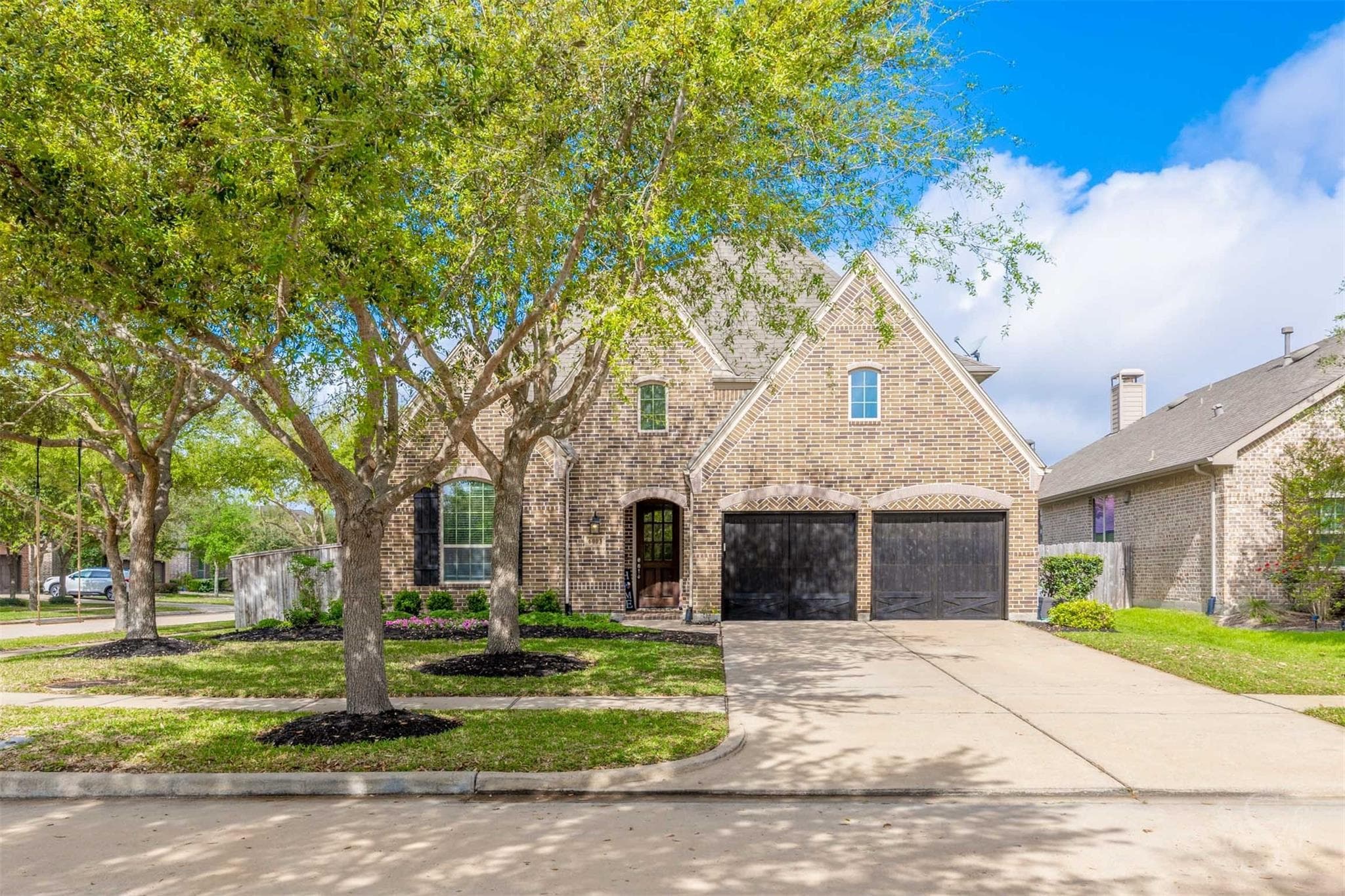 Main property image