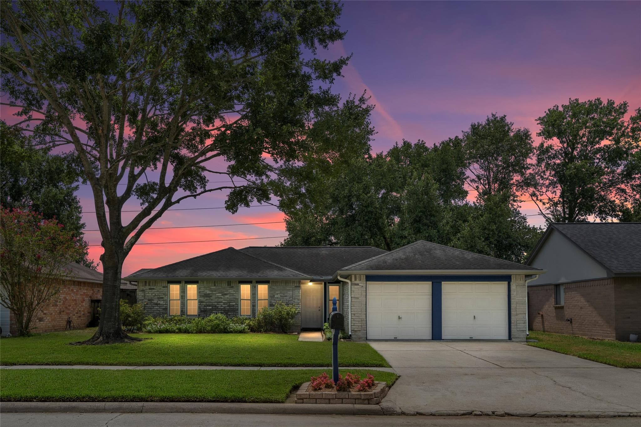 4715 Roserock Ln