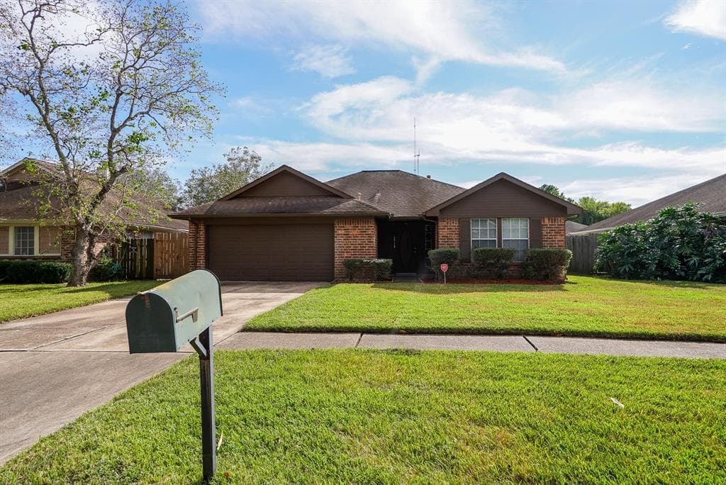 2518 Doverglen Dr