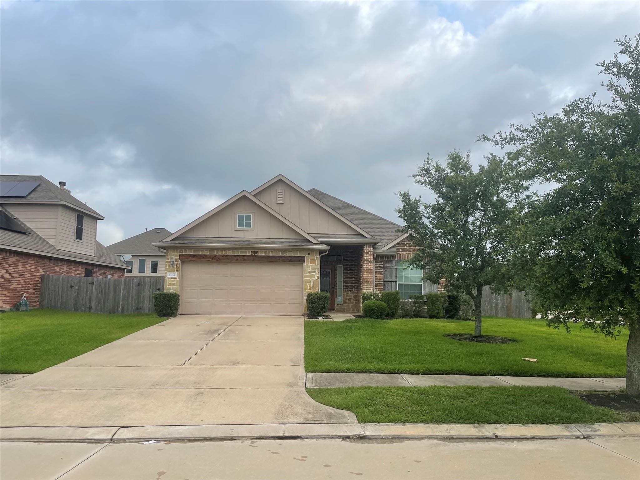 13101 Grantham Ridge Ct