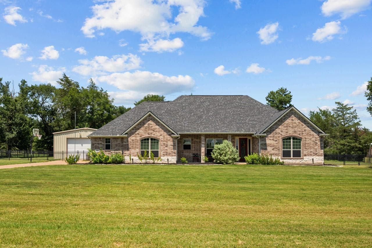 6788 Castenson Rd