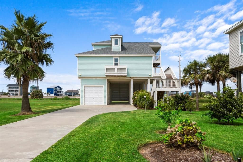 25026 Intrepid Ln