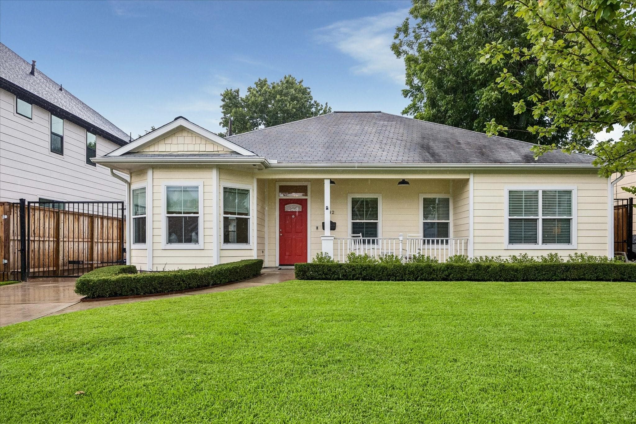 1842 Hewitt Dr