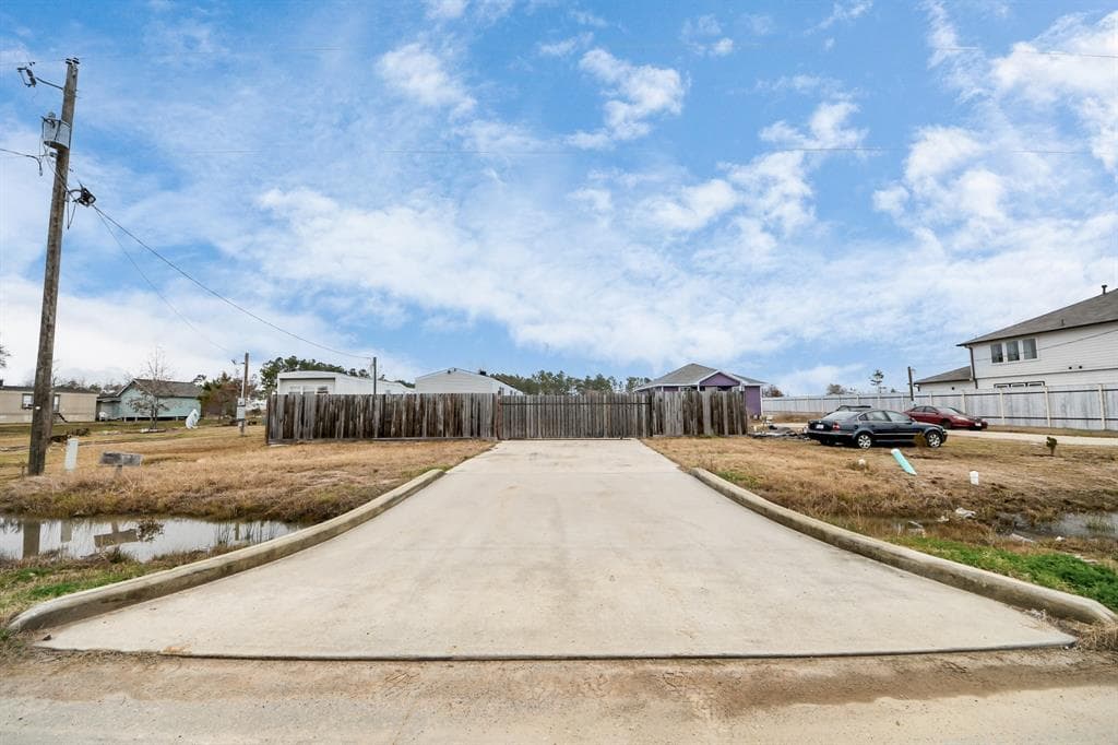 298 Road 5128