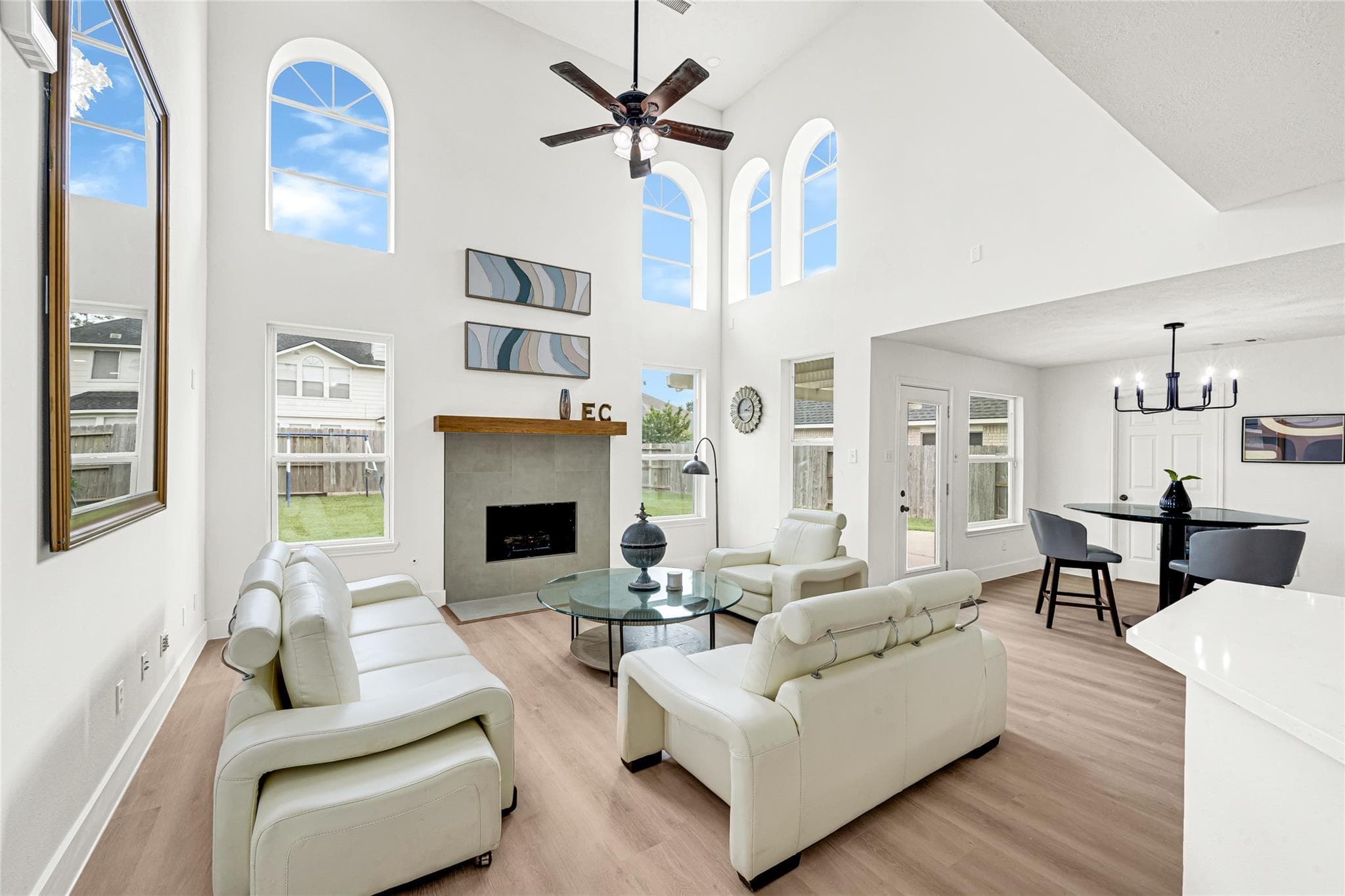 13607 Clareton Ln