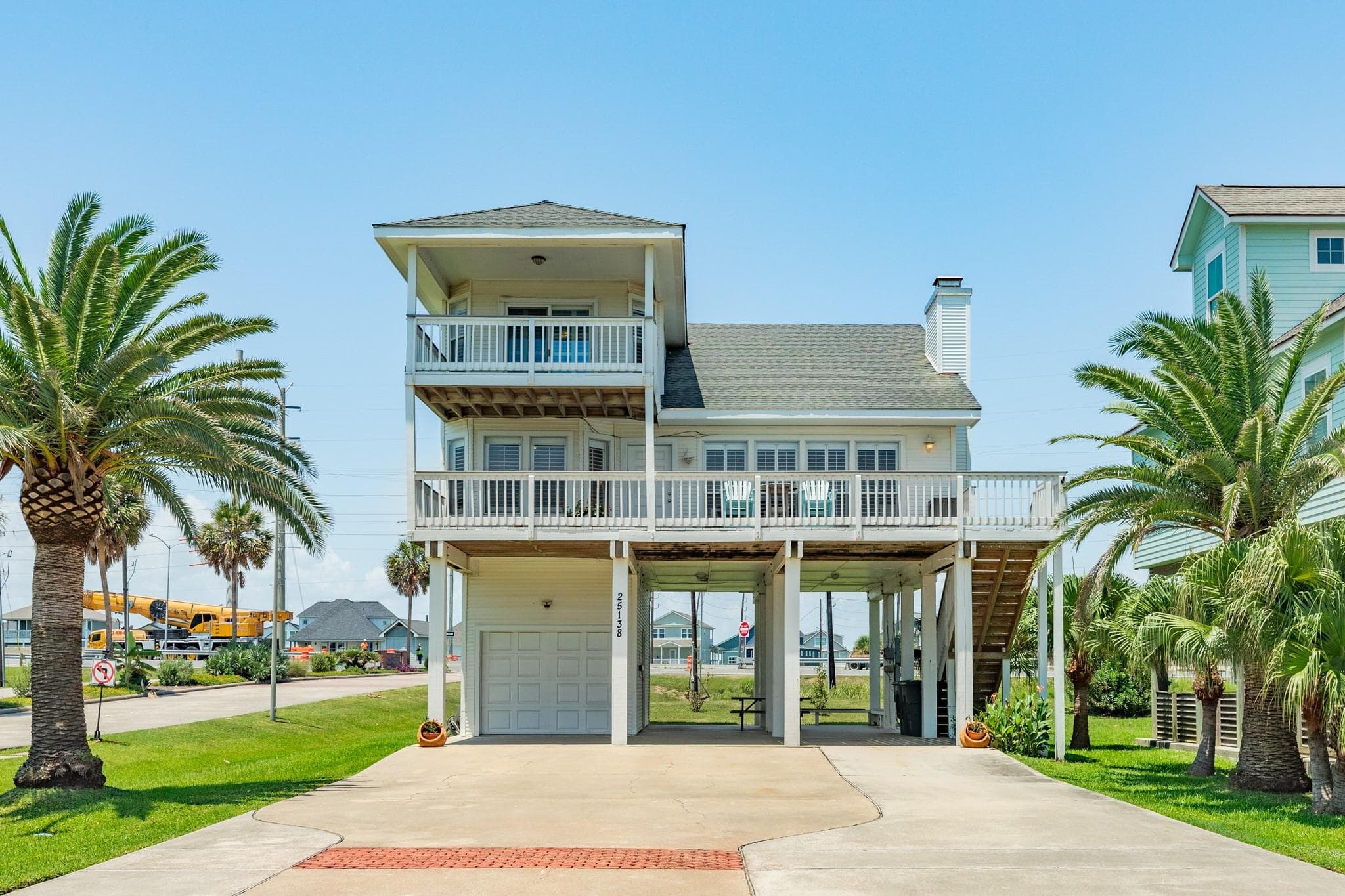 25138 Intrepid Ln