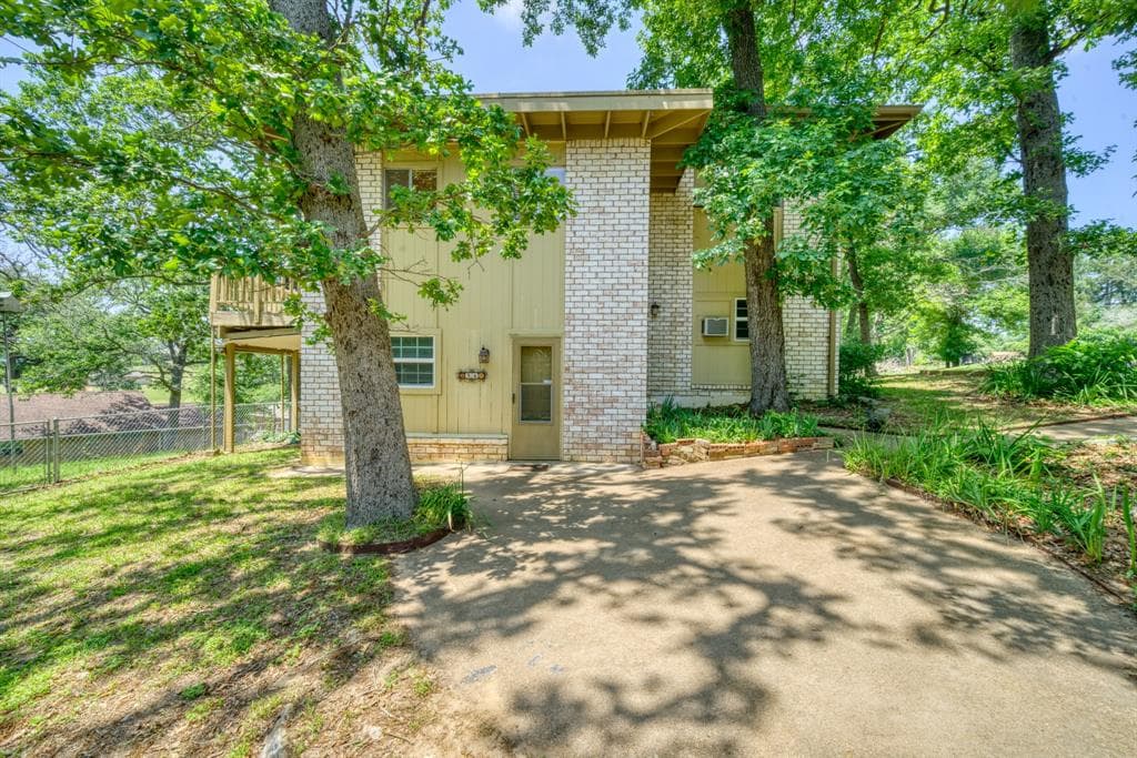 54 Post Oak