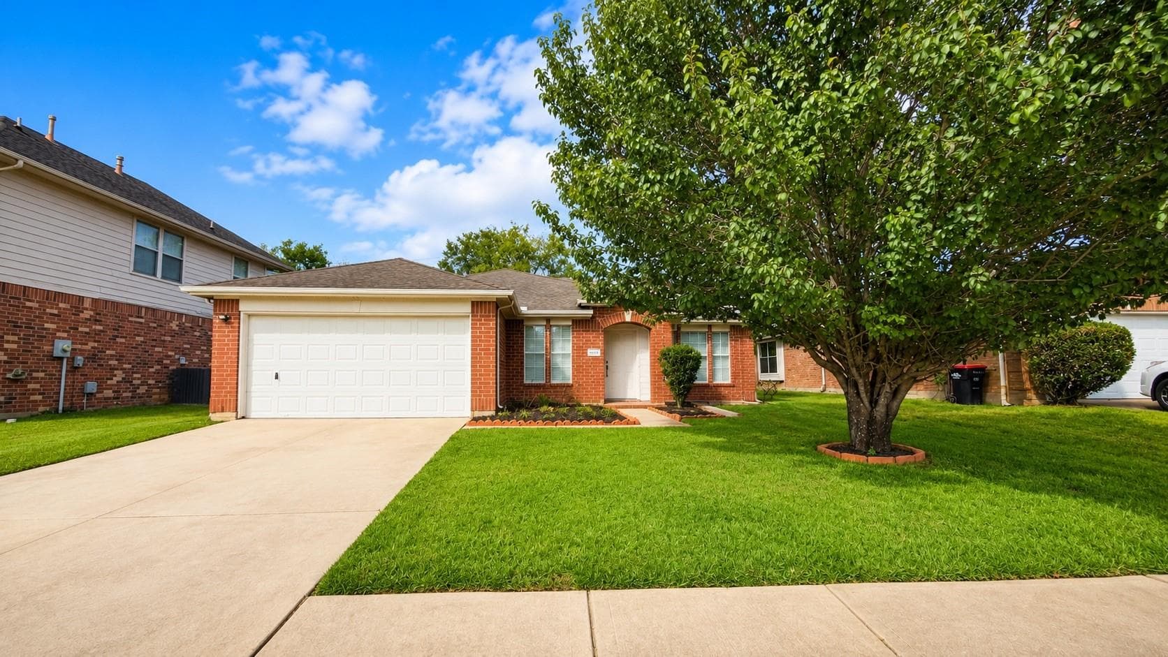 Main property image