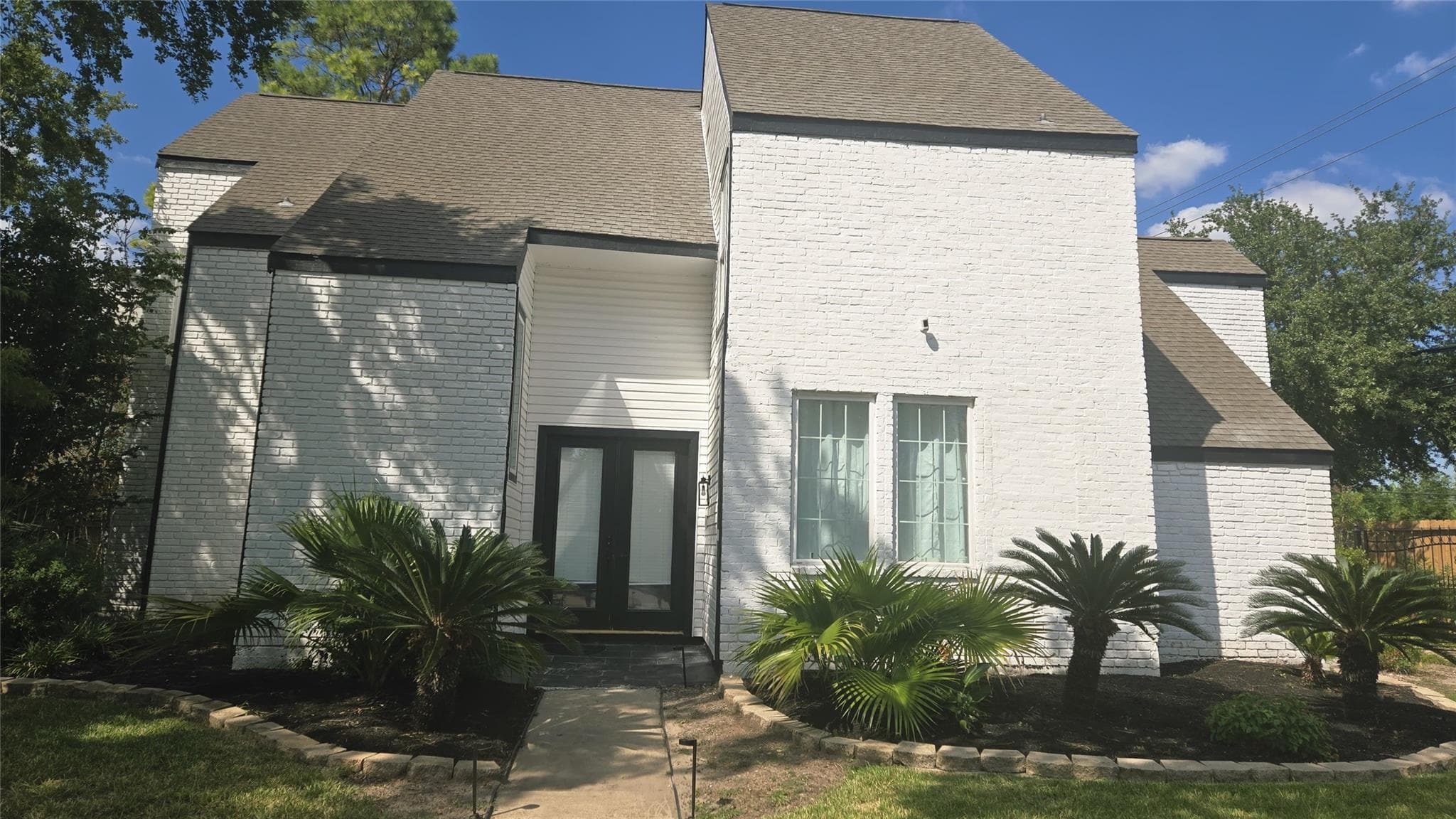11302 Cedar Creek Dr