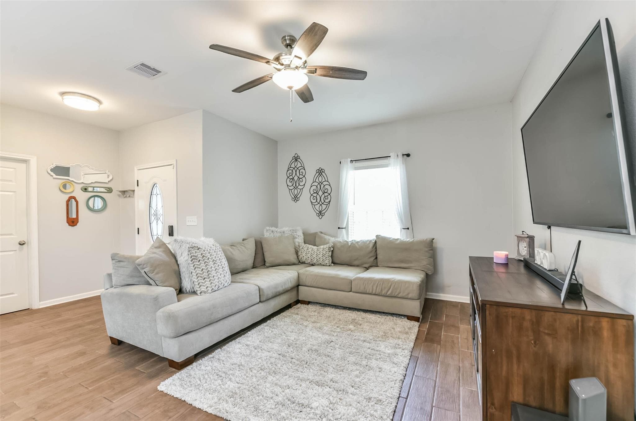 Gallery image 3