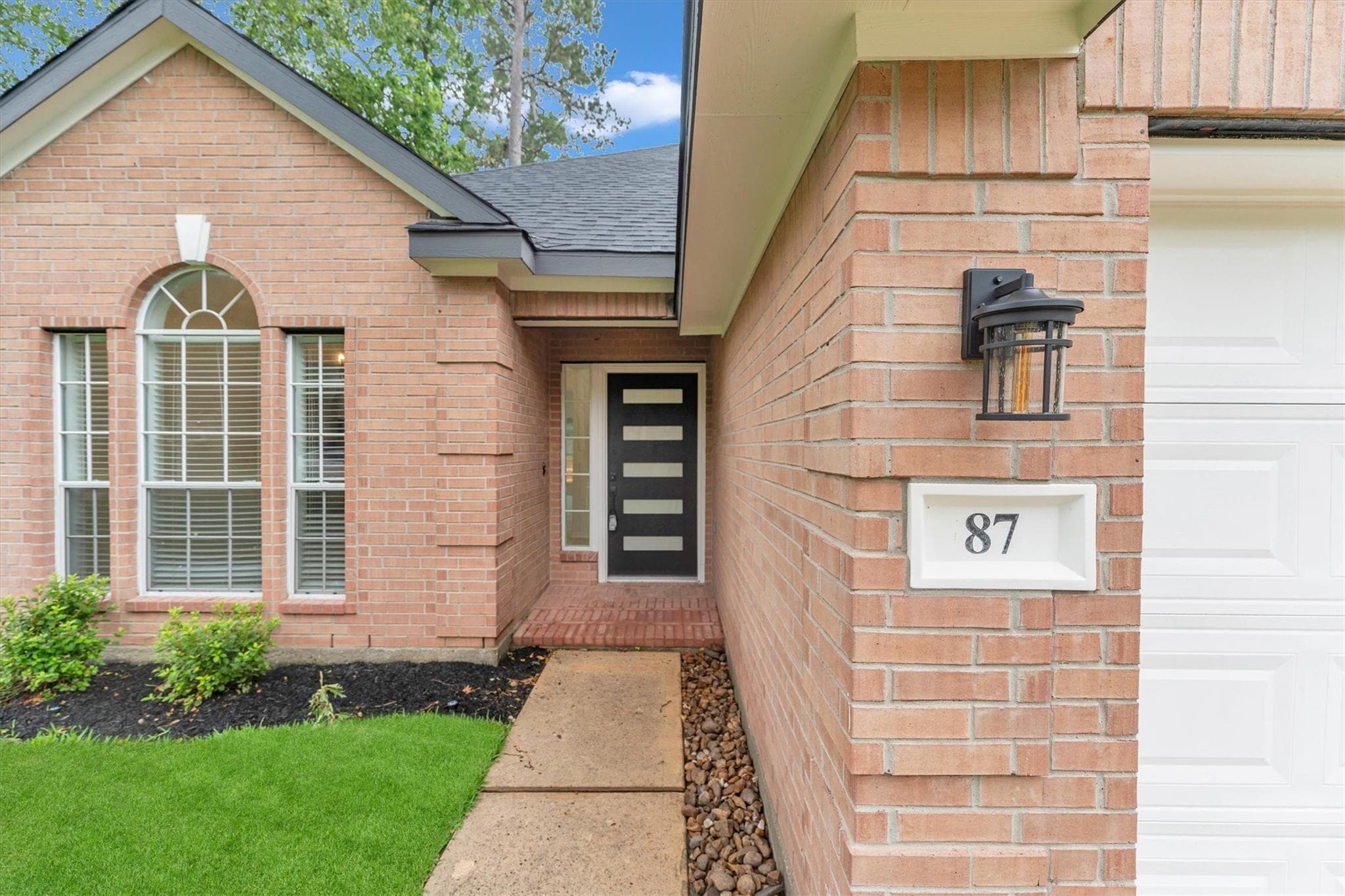 87 S Wynnoak Cir