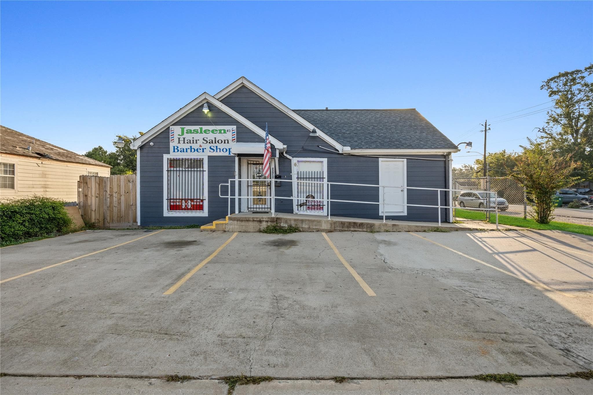 Main property image