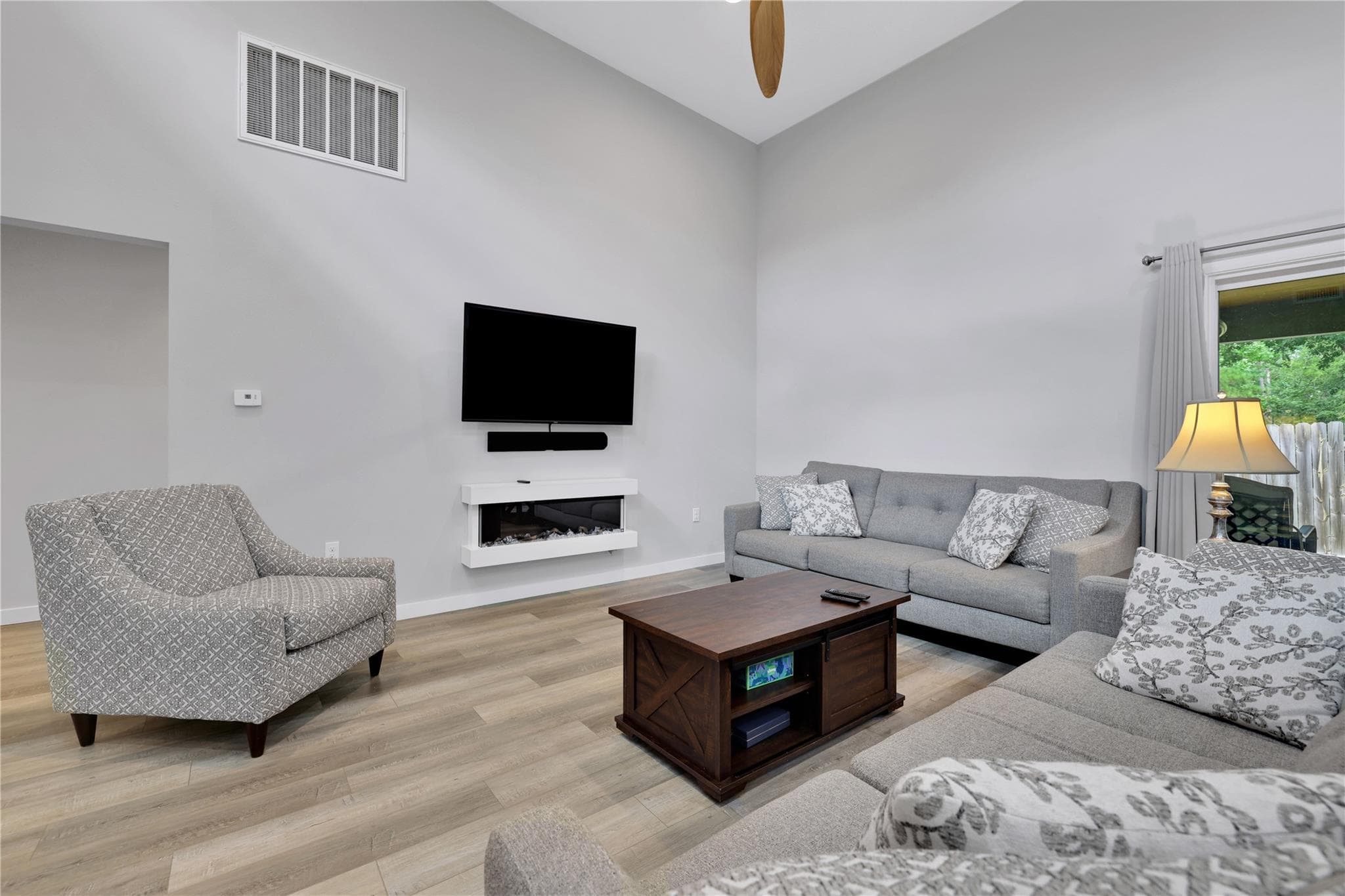 Gallery image 3