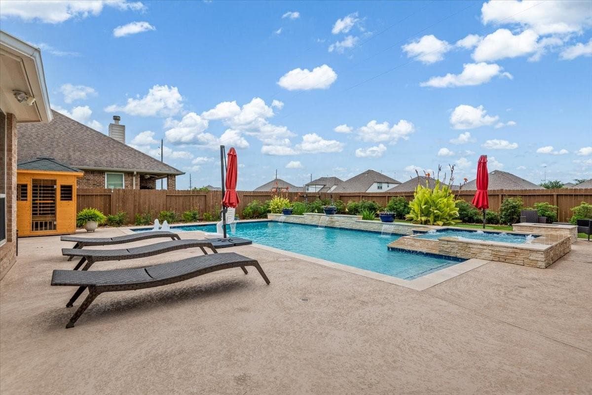 31718 Sydney Creek Dr