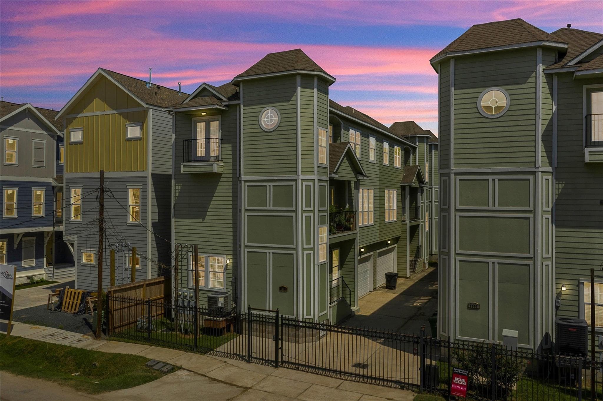 1109 W 15th 1/2 St Unit K