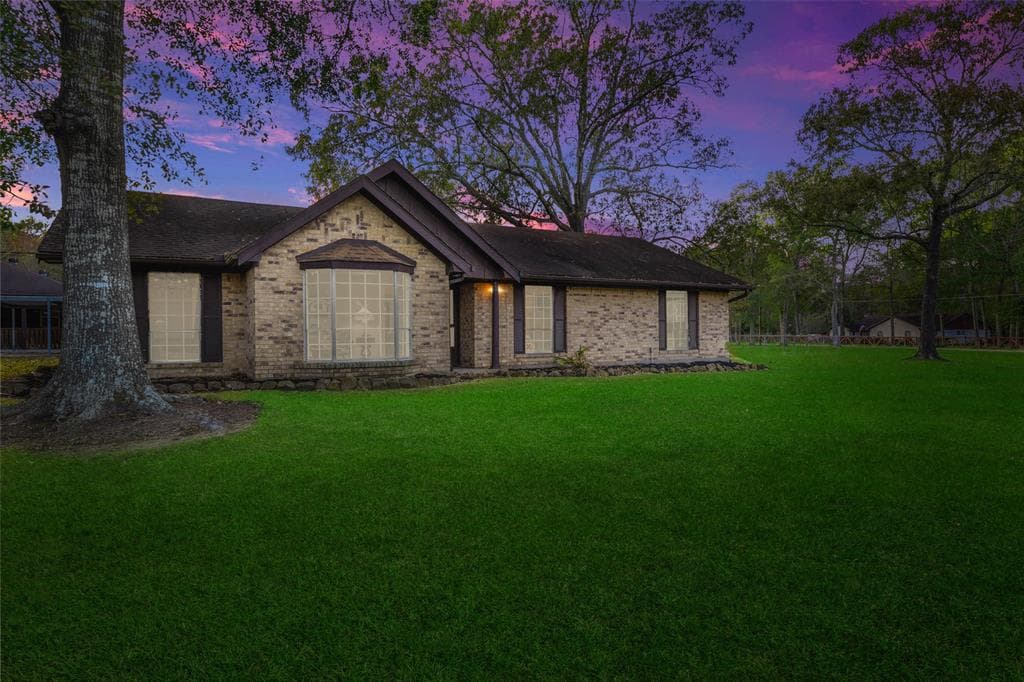 272 Magnolia Rd